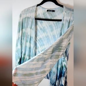 Nordstrom's NIC and ZOE wrap cardigan, ombre sea tie die in excellent condition